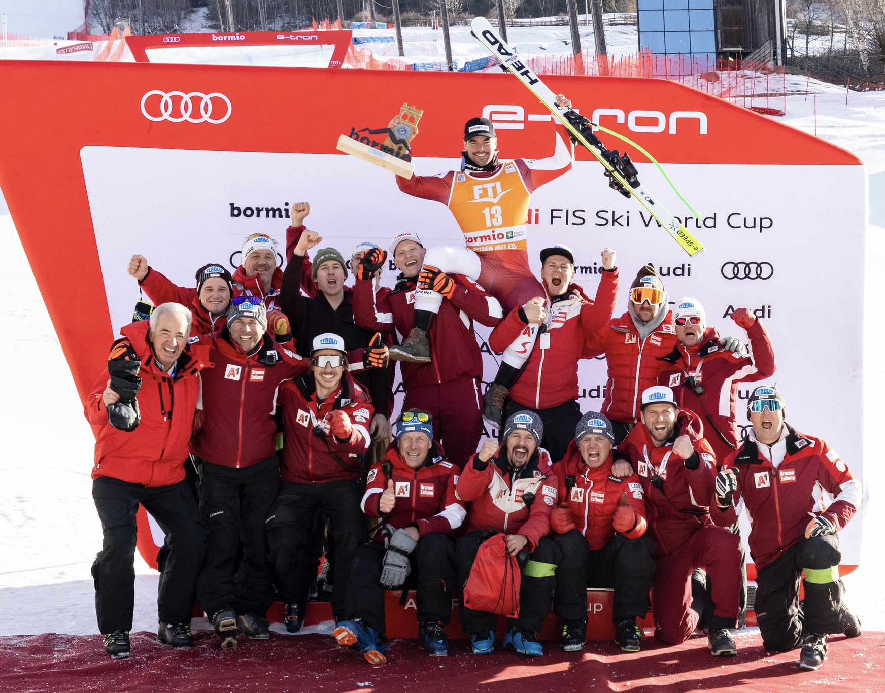 August 2021 : Teamarzt der ÖSV-Nachwuchsdamenteams in Ushuaia -Argentinien